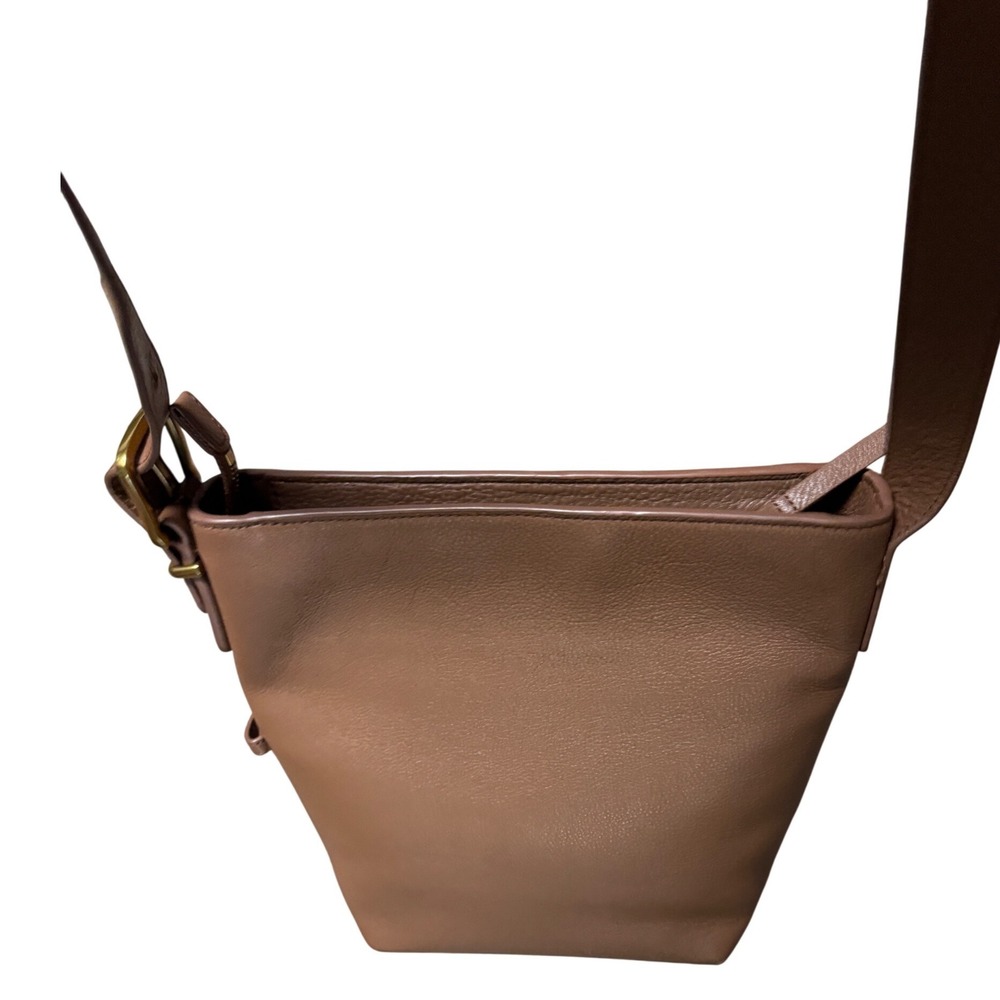 Quince Cognac Brown Leather Crossbody Bag Adjustable Strap Minimalist Bucket - Picture 4 of 8